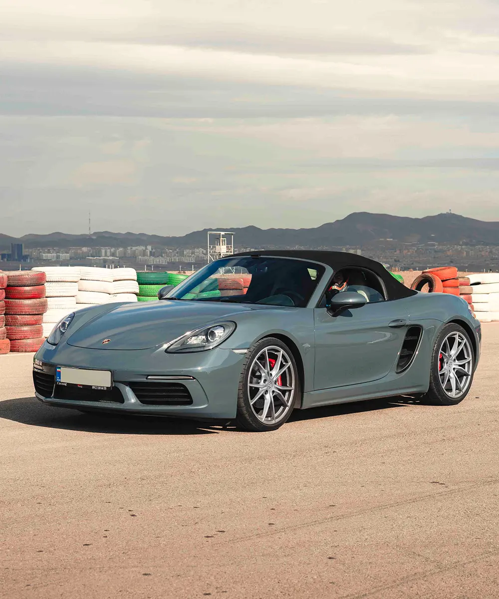 Porsche 718